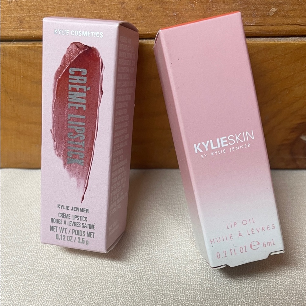 Kylie Cosmetics Crème Lipstick and Lip Oil Set
